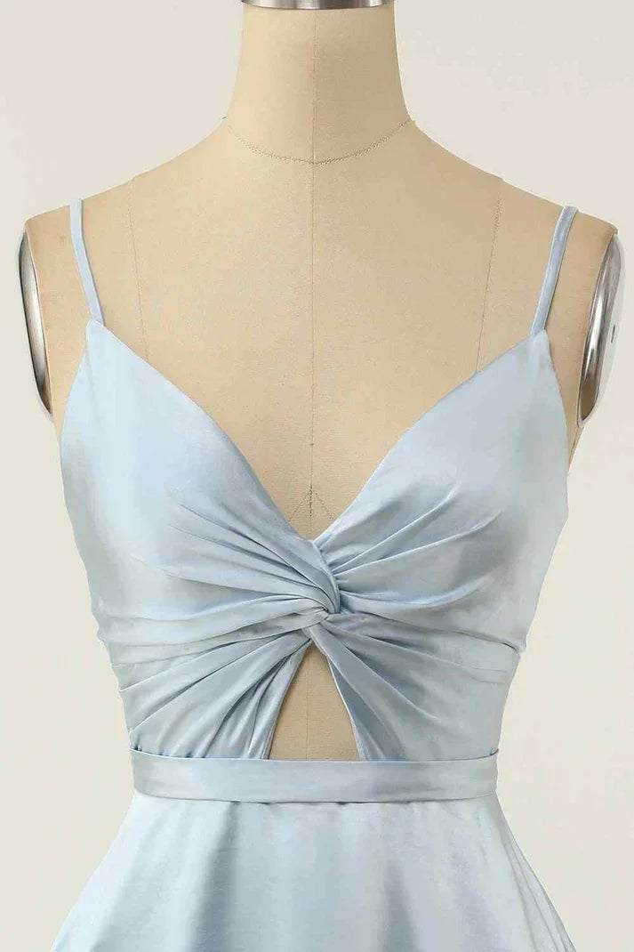 A-Linie V-Ausschnitt Twist-Knoten Cut-Out Plissiertes Mini Homecoming-Kleid Y1866