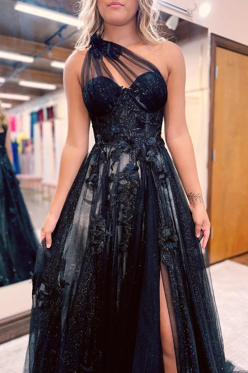 Vestido de festa preto comprido com um ombro só e corte A e aplicações 3D PSK444