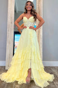 Robe de bal longue jaune en mousseline de soie à encolure en V sans bretelles avec volants et coupe évasée PSK680