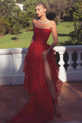 Vestido de Fiesta Rojo con Escote Corazón, Hombros Descubiertos, Corte A y Abertura PSK339