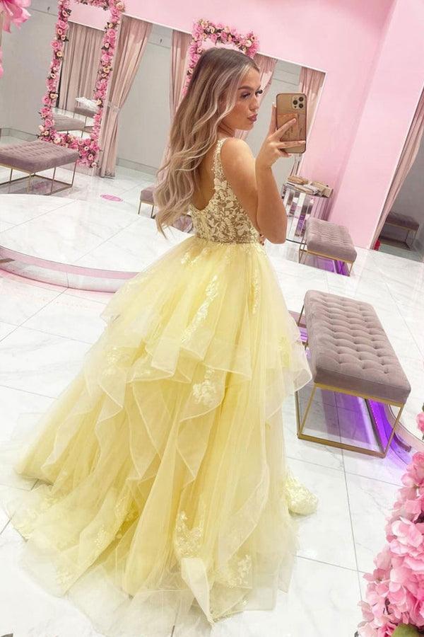 Vestido de festa comprido em tule amarelo com decote em V e corte A PSK284
