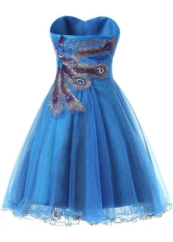 Chic Tüll Satin Herz-Ausschnitt A-Line Kurzes Cocktailkleid Homecoming Kleid Y8485