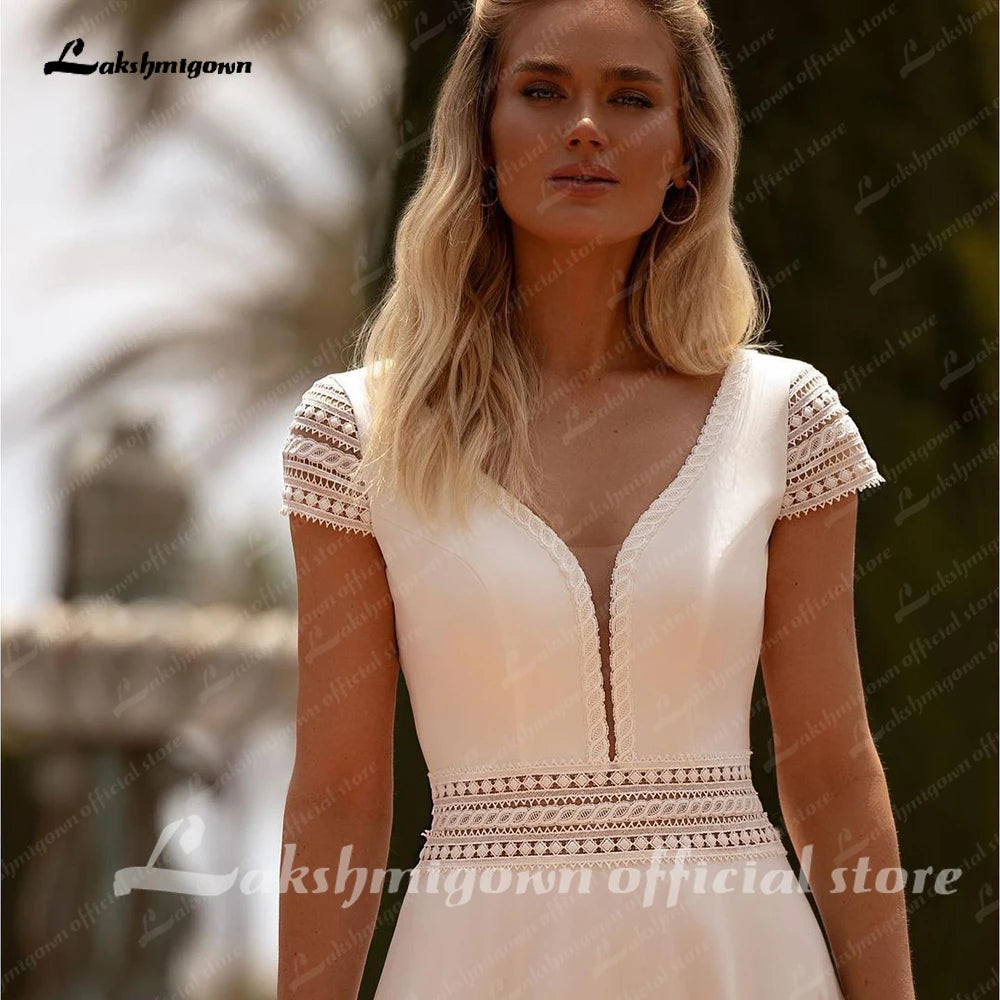 Lakshmigown Chiffon A-Line Wedding Gown Short Sleeve Deep V-Neck Lace Draped Women's Backless Vestido De Noiva Customized