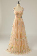 Vestido de festa champanhe com alças finas e aplicações PSK331