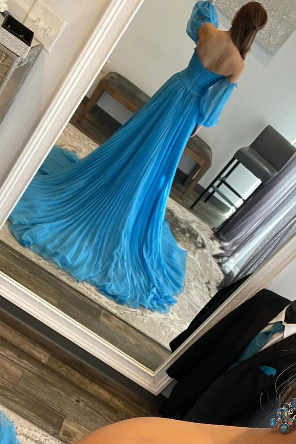 Vestido de festa comprido em chiffon azul com racha e decote em A PSK524