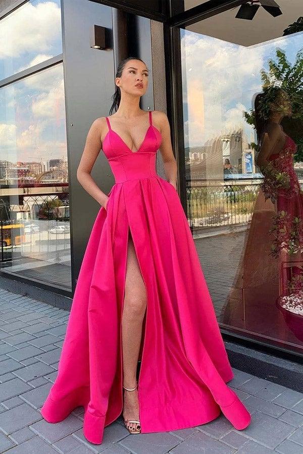 Vestido de festa simples em cetim com decote em V e racha rosa choque PSK045