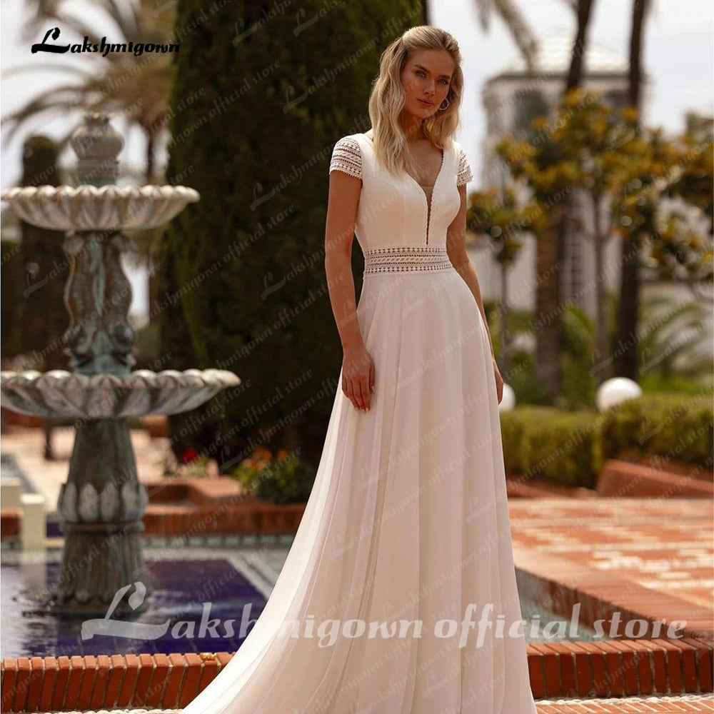 Lakshmigown Chiffon A-Line Wedding Gown Short Sleeve Deep V-Neck Lace Draped Women's Backless Vestido De Noiva Customized