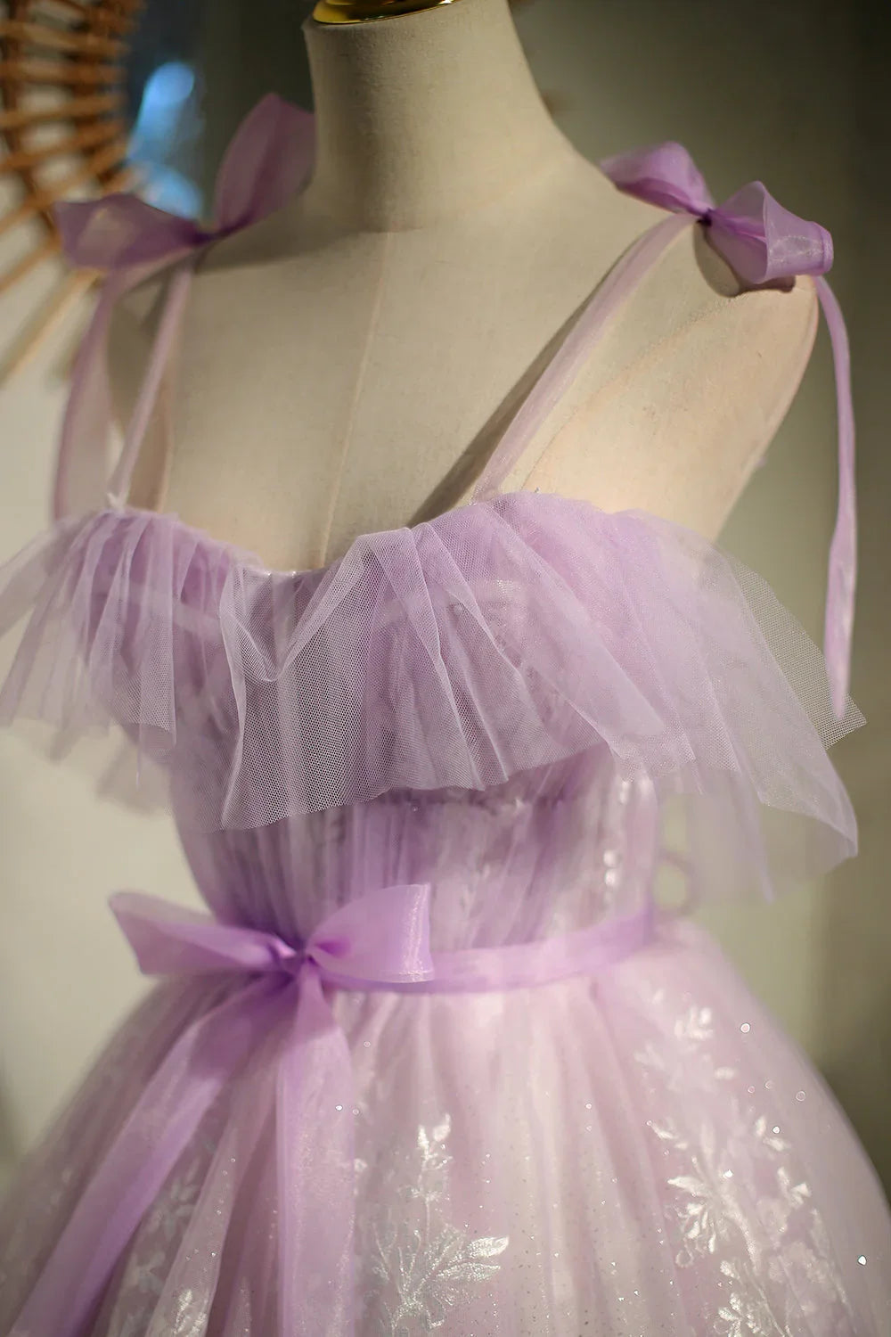 Vestidos de Baile de Finalistas Roxos Sem Mangas Curtos Tipo Princesa com Cordão