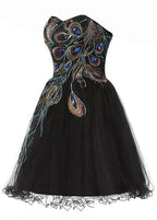 Vestido corto de cóctel negro de línea A con escote de corazón, satén de tul elegante con cuentas para fiesta de bienvenida Y8483