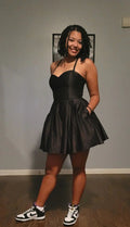 Schwarzes A-Linien Homecoming-Kleid Schwarzes Kurzes Kleid Y2449