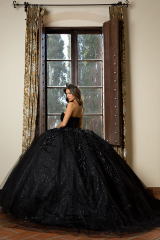 Ballkleid mit Korsett und Applikation von Petite Adele PQ1070