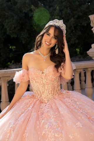 3D-Blumen-Ballkleid mit Herzausschnitt von Petite Adele PQ1064