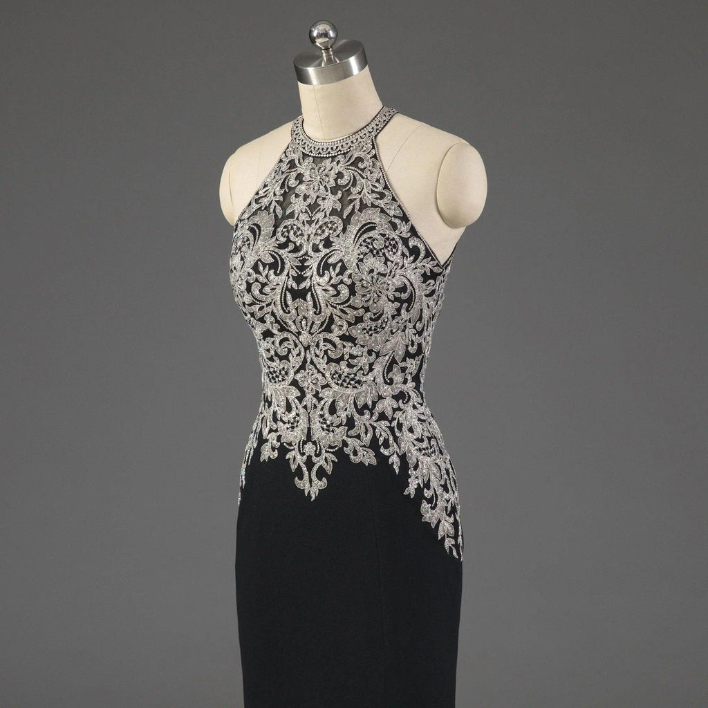 Vestidos de mãe da noiva com costas abertas e aplicações