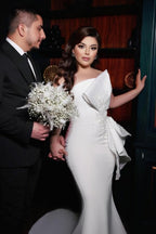 Vestido de Noiva Chic, Comprido, Simples, Sem Alças, Em Cetim, Com Decoração de Renda