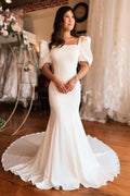 Chices langes Meerjungfrau-Kleid mit eckigem Ausschnitt, Satin, rückenfreies Brautkleid mit kurzen Ärmeln
