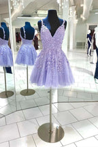 Hübsches A-Linie Spitze Applikationen Kurzes Prom Kleid Homecoming Kleider