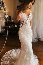 Designer-Langmermaid-Spaghettiträger-V-Ausschnitt-Rückenfreies Brautkleid