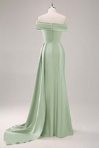 Vestido de cerimónia comprido lilás com um ombro só e fitas