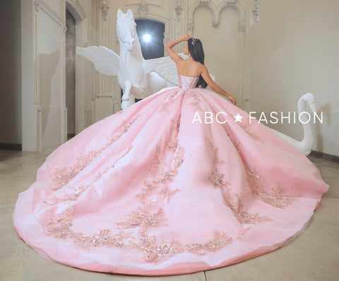 Quinceanera-Kleid mit Puffärmeln und Cape von Ragazza EV61-661