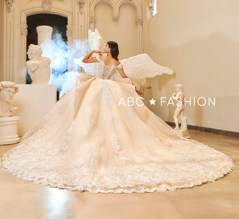 Schulterfreies Quinceanera-Kleid von Ragazza EV66-666