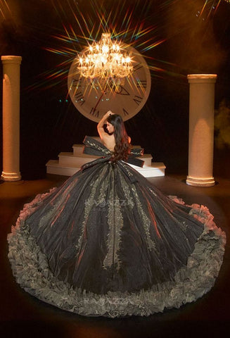 Langärmliges Quinceanera-Kleid von Ragazza EV83-683