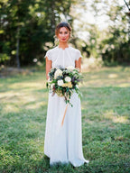 Elegante Flügelärmeln Einzigartiger Ausschnitt Spitze Satin Brautkleider,DB0151