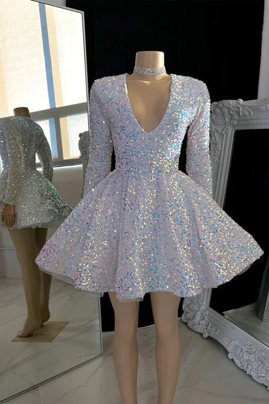 Funkelndes V-Ausschnitt A-Linie Abschlusskleid Mit Pailletten Weiß Kurzes Homecoming-Kleid Y1951