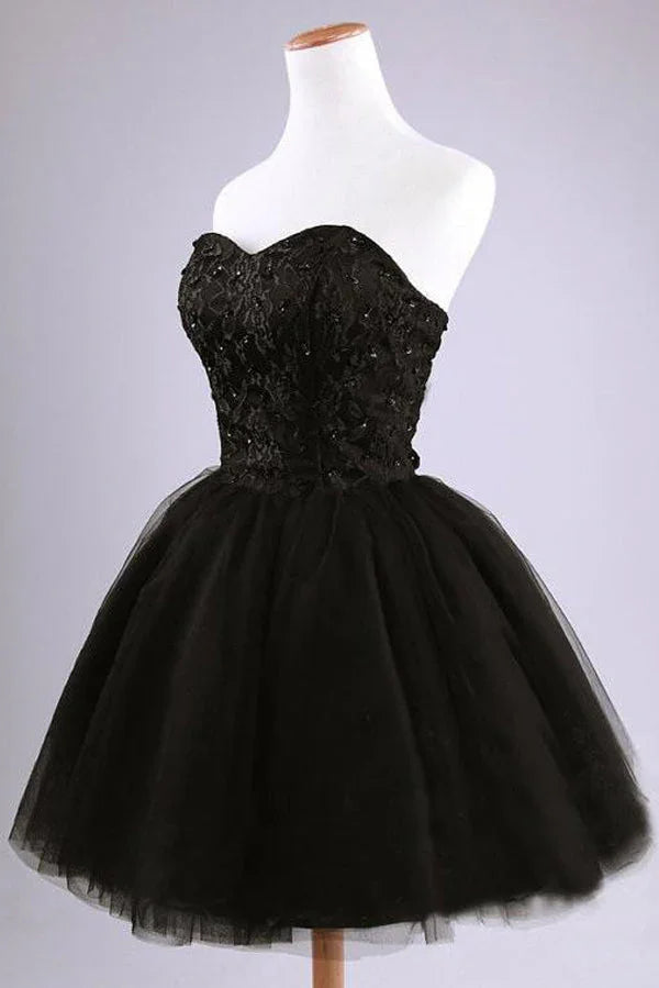 Vestidos de Baile de Tule Preto Sem Alças para a Festa de Finalistas