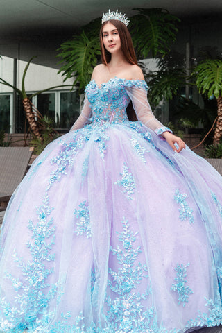 Schulterfreies Ballkleid mit langen Ärmeln von GLS Gloria GL3503