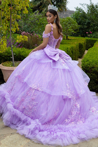 Schulterfreies Ballkleid mit Rüschen von GLS Gloria GL3520
