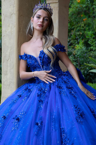Schulterfreies Ballkleid mit 3D-Blumenmuster von GLS Gloria GL3521