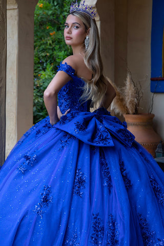 Schulterfreies Ballkleid mit 3D-Blumenmuster von GLS Gloria GL3521