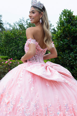 3D-Schmetterlings-Ballkleid mit schulterfreiem Schnitt von GLS Gloria GL3526