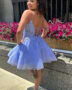Prächtiges Kurzes Spaghettiträger Spitze Glitzer Ärmelloses Homecoming-Kleid