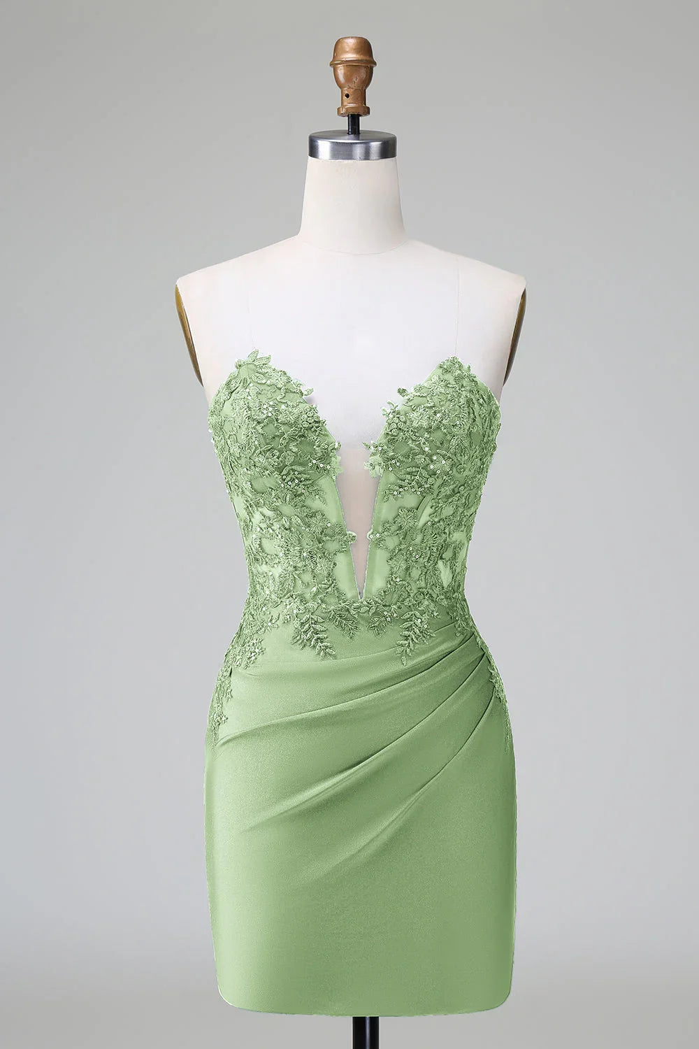 Elegantes dunkelgrünes figurbetontes trägerloses Plisseé-Kurzfestkleid mit Perlenstickerei