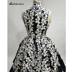 Vestidos Coctel Elegantes Vestidos de Cocktail Pretos Curtos Apliques de Renda Cetim Sem Mangas Vestidos de Festa para Baile de Finalistas 