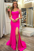 Vestido de festa comprido em trompete com decote redondo e atilhos rosa choque PSK479