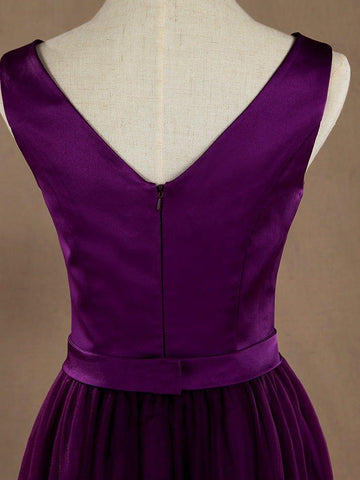 A-Linien-Brautjungfernkleid mit V-Ausschnitt, hohem Saum und Satin-Ton in Tüll 