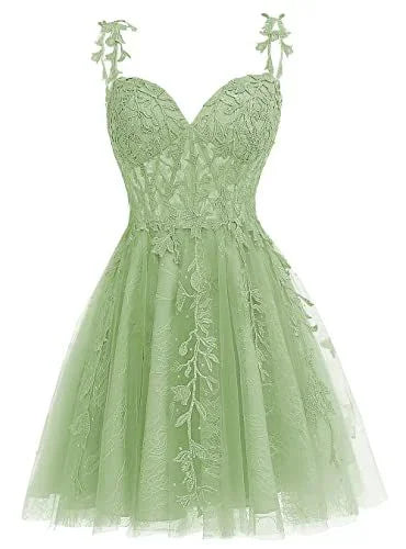 Vestido Corto de Baile de Graduación en Verde Sabio con Estampado Floral, Línea A, Modelo Y619
