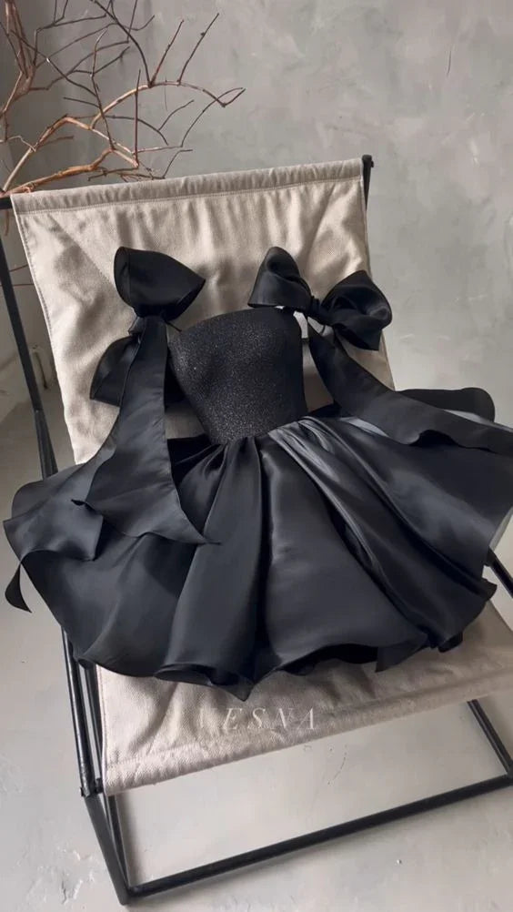 Schickes Schwarzes A-Linie Heimkehrballkleid Schwarzes Cocktailkleid Y6522