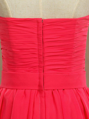 A-Linie, trägerlos, Herzausschnitt, knielang, Chiffon-Brautjungfernkleid mit überkreuzten Rüschenfalten 