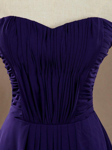 A-Linie, trägerlos, Herzausschnitt, bodenlanges Chiffon-Brautjungfernkleid mit überkreuzten Rüschenfalten 
