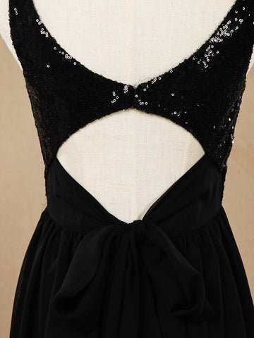 A-Linie V-Ausschnitt Bodenlanges Chiffon-Brautjungfernkleid mit passenden Pailletten und Rüschenfalten 