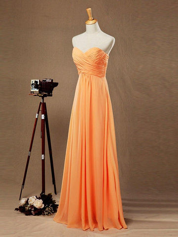 Vestido de dama de honor em chiffon, comprido, sem alças, com decote em coração e franzido cruzado, em linha A 