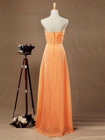 Vestido de dama de honor em chiffon, comprido, sem alças, com decote em coração e franzido cruzado, em linha A 
