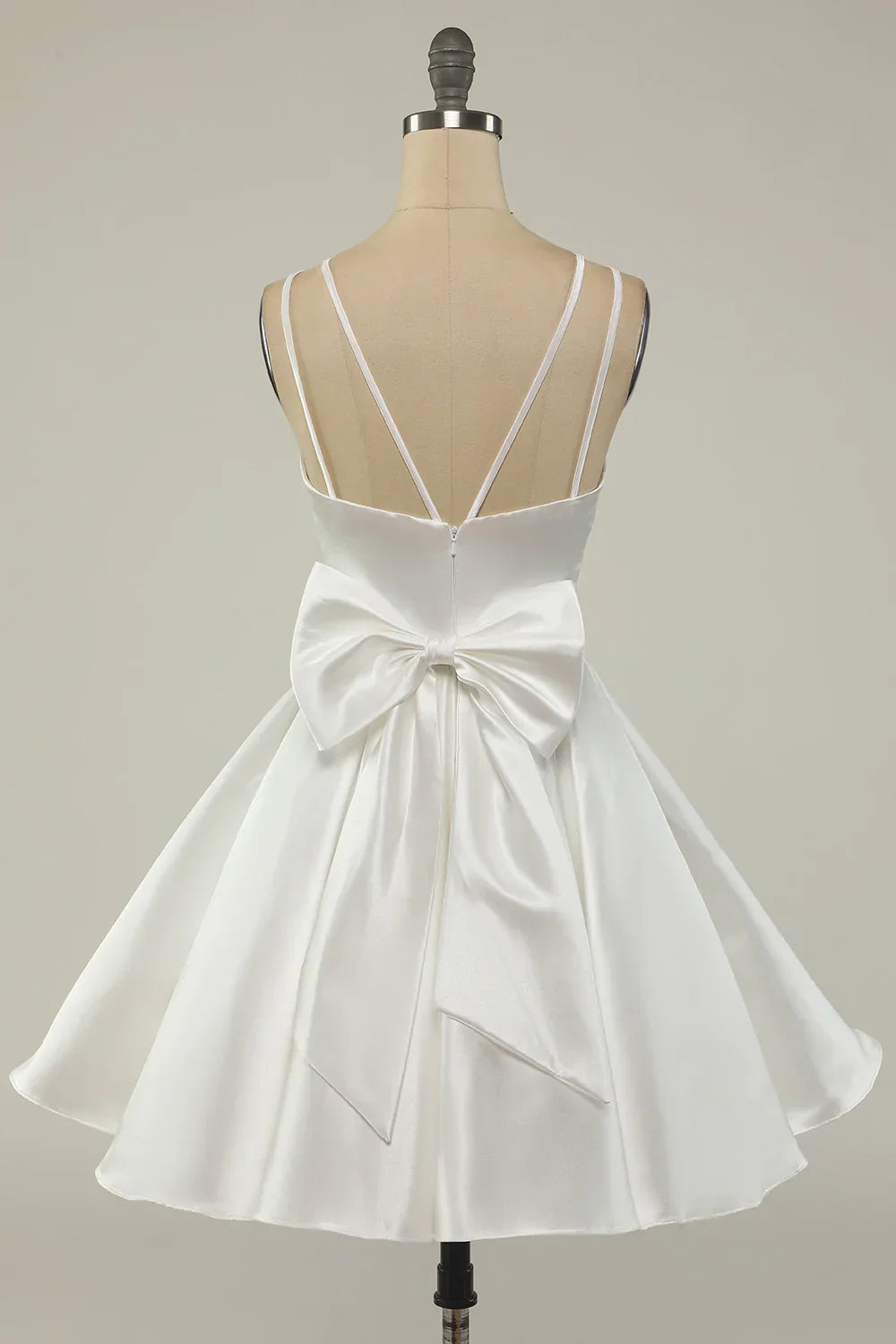 Vestido de Graduación Blanco Satén en Línea A Vestido Corto Blanco para Baile de Bienvenida Y1849