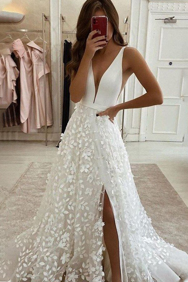 Ivory A-line Satin Tulle 3D Flowers V-neck Wedding Dresses With Slit MW634