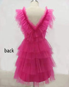 Un Abito da Ballo Corto a Strati con Scollatura a V e Linea A in Tulle per Feste e Cerimonie Y1458