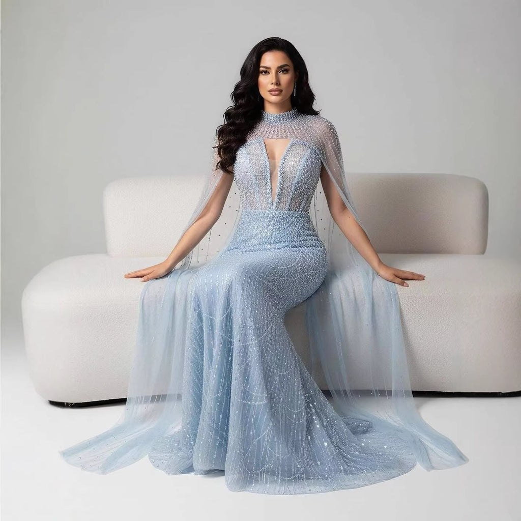 Abito da Sera di Lusso Perle Nude Abito Ricamato con Cristalli e Strascico in Tulle LA72189A
