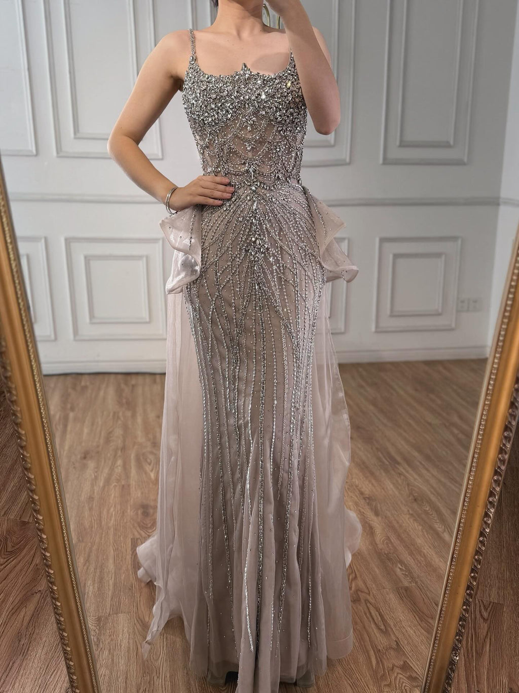 Vestido de Noite Sereia de Alças Finas com Contas de Cristal Caramelo de Luxo LA72810A